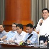 Ông Hoàng Văn Thu giải đáp tại cuộc họp báo thường kỳ quý II/2025 của Bộ Tài chính. (Ảnh: Đức Minh)