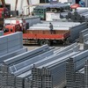 EU đề xuất cắt giảm 15% lượng thép nhập khẩu trước áp lực thuế quan của Mỹ