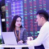 Giao dịch chứng khoán sáng 27/11: Dòng bank giúp VN-Index tiếp tục tiến bước 