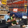 Thu giữ gần 226.000 sản phẩm nhập lậu tại Công ty Thương mại Á Châu 