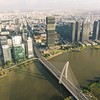 Doanh nhân Việt với tầm nhìn và bản lĩnh đã đóng góp to lớn cho sự phát triển của đất nước. Trong ảnh: Tòa tháp Saigon Marina IFC của doanh nghiệp trong nước vừa khánh thành 