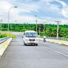 Cầu Hòa Trung đã được đưa vào sử dụng 10 năm nay mà các đơn vị thi công vẫn chưa nhận được các khoản thanh toán như cam kết. 