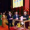Các đại biểu bỏ phiếu bầu Ban chấp hành Đảng bộ Thành phố Hà Nội khóa XVIII.