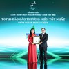 Bà Võ Thị Thu Sương, đại diện CNG nhận giải