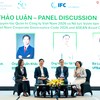 Bà Lưu Thị Thảo, Phó tổng giám đốc thường trực và Giám đốc Điều hành cao cấp, VPBank (ngoài cùng bên phải) tại phiên thảo luận “Áp dụng Bộ Nguyên tắc Quản trị Công ty Việt Nam 2026 và Nỗ lực Vươn tầm Khu vực”. Ảnh: VPBank.