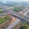 Hàng loạt dự án hạ tầng quy mô lớn đồng loạt được triển khai đang định hình lại thị trường bất động sản vùng TP.HCM. Ảnh: Lê Toàn.