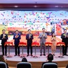 Lễ công bố xuất khẩu lô thịt gà chế biến đầu tiên của Việt Nam sang thị trường Hàn Quốc.