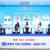 Phiên thảo luận "Lực đẩy chính sách" trong khuôn khổ toạ đàm "Kết nối doanh nghiệp Việt trong chuỗi cung ứng toàn cầu". Ảnh Chí Cường.