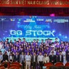 Các diễn giả chụp ảnh kỷ niệm tại hội thảo Go Stock 2026.