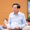 Bộ trưởng Bộ Nội vụ Đỗ Thanh Bình trình bày tờ trình dự án luật.