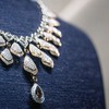 De Beers giảm giá để vực dậy thị trường kim cương tự nhiên