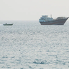 Bế tắc tại eo biển Hormuz, giá dầu đối mặt nguy cơ tăng trở lại