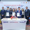Các đại biểu tại Lễ ký kết MOU