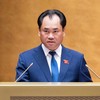 Bộ trưởng Nông nghiệp và Môi trường Trịnh Việt Hùng trình đề xuất 1 luật sửa 10 luật về nông nghiệp, môi trường