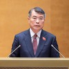 Thủ tướng Chính phủ Lê Minh Hưng trình bày báo cáo tình hình thực hiện kế hoạch KTXH năm 2026 và kế hoạch năm 2027 trước Quốc hội sáng 17/10 (Ảnh: quochoi.vn)