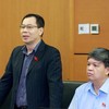 Đại biểu Quốc hội Đỗ Đức Hồng Hà (đoàn Hà Nội) thảo luận tổ sáng 23/10