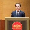 Bộ trưởng Bộ Tư pháp Hoàng Thanh Tùng trình bày Tờ trình dự án Luật sửa đổi, bổ sung một số điều của Luật Bảo vệ môi trường trước Quốc hội sáng 24/10.