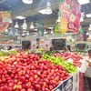 Để giữ đà tăng trưởng, các hệ thống bán lẻ và nền tảng thương mại điện tử đang mở rộng mạnh về khu vực cận thành thị và nông thôn... Ảnh minh họa: Lê Toàn 