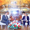 Chủ tịch UBND TP. Hà Nội Vũ Đại Thắng tiếp Đại sứ đặc mệnh toàn quyền Cộng hòa Pháp tại Việt Nam Olivier Brochet.