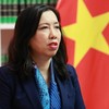 Thứ trưởng Bộ Ngoại giao Lê Thị Thu Hằng trả lời phỏng vấn báo chí.