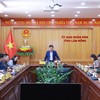 Phó chủ tịch UBND tỉnh Đinh Văn Tuấn (giữa) giao Sở Văn hóa, Thể thao và Du lịch chủ trì xây dựng tổng thể, hình thành cơ sở dữ liệu du lịch của địa phương. Ảnh: Xuân Anh