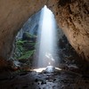 Hang Sơn Đoòng - hang động lớn nhất thế giới.