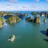 Tuyến tàu du lịch kết nối vịnh Hạ Long và vịnh Lan Hạ mở ra hành trình xuyên vùng di sản độc đáo, hấp dẫn.