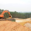 Hạng mục thi công Dự án đầu tư xây dựng Quốc lộ 15D đoạn qua xã Diên Sanh.
