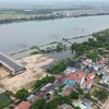 Dự án Cầu Nhật Lệ 3 và đường dẫn hai đầu cầu vẫn còn vướng giải phóng mặt bằng.