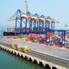 Hải Phòng đang từng bước trở thành đầu tàu giao thương quốc tế, với hệ thống cảng biển trong top 30 cảng container hiệu quả nhất thế giới (Ảnh: Đàm Thanh) 