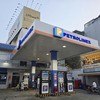 Đối với lĩnh vực xăng dầu, TP.HCM sẽ thiết lập cơ chế cập nhật thường xuyên về tồn kho, kế hoạch nhập khẩu, năng lực cấp hàng và khả năng điều phối giữa các kho cảng, hệ thống phân phối. 