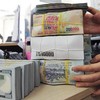 Lãi suất neo cao, cảnh báo nợ xấu vọt tăng với ngân hàng bán lẻ 