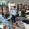 Gần 1 tháng ra quân, Quản lý thị trường cả nước đã xử lý hơn 1.500 vụ việc vi phạm sở hữu trí tuệ. 