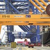“Phần vô hình” đi theo mỗi container mới là giá trị mà Trung tâm Tài chính hàng hải quốc tế tại TP.HCM hướng tới giữ lại. Ảnh: Đức Thanh