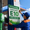 Thương nhân đầu mối và phân phối xăng dầu phải đảm bảo nguồn cung xăng E10 trên toàn quốc. 
