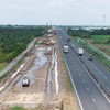 Thi công mở rộng cao tốc TP.HCM - Trung Lương - Mỹ Thuận.
