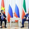 Thủ tướng Lê Minh Hưng gặp Người đứng đầu Cộng hòa Tatarstan Rustam Minnikhanov. (Ảnh: Dương Giang/TTXVN)