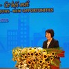 Thứ trưởng Bộ Tài chính Nguyễn Thị Bích Ngọc phát biểu tại Hội nghị.