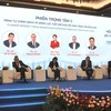 Các chuyên gia đề xuất định hướng phát triển cho Đà Nẵng tại hội nghị Đối thoại Chính sách cấp cao, chủ đề “Thực thi, giải pháp và chính sách phát triển đô thị”. Ảnh Hoàng Anh