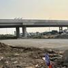 Nghiên cứu giải pháp cầu cạn cho các khu vực xử lý nền đất yếu, khu vực đào sâu, đắp cao phải đảm bảo các yêu cầu bền vững dài hạn
