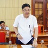 Ông Hồ Xuân Hoè, Giám đốc Sở Công Thương Quảng Trị báo cáo tại cuộc họp. Ảnh: Trường Nhật