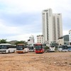 Để phục vụ Năm du lịch Quốc gia 2026, UBND phường Quy Nhơn Nam triển khai quản lý bãi đậu xe miễn phí từ 16 chỗ trở lên tại khu đất K200. Ảnh: UBND phường Quy Nhơn Nam.