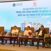 Các chuyên gia và doanh nghiệp cùng bàn thảo góp ý Đề án hình thành Trung tâm công nghiệp năng lượng quốc gia tại TP.HCM - Ảnh: Lê Anh 