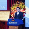 Thứ trưởng Bộ Tài chính Trần Quốc Phương phát biểu tại phiên họp. Ảnh: LV