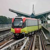 Đoạn trên cao đang khai thác gồm 8 ga: Nhổn, Minh Khai, Phú Diễn, Cầu Diễn, Lê Đức Thọ, Đại học Quốc gia, Chùa Hà và Cầu Giấy.