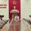Ông Bùi Văn Khắng, Chủ tịch UBND tỉnh Quảng Ninh yêu cầu các ngành, địa phương bám sát kịch bản tăng trưởng. Ảnh: Quốc Thắng - QMG