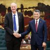 Thủ tướng Chính phủ Lê Minh Hưng tiếp Đại sứ Israel tại Việt Nam Yaron Mayer - Ảnh: Chinhphu.vn/Nhật Bắc