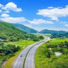 Dự án mở rộng đoạn Yên Bái - Lào Cai (thuộc cao tốc Nội Bài - Lào Cai) từ 2 lên 4 làn xe đang được khẩn trương thi công.