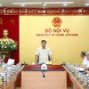 Bộ trưởng Bộ Nội vụ Nguyễn Tiến Hải chủ trì hội nghị. Ảnh: Tống Giáp