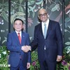 Thường trực Ban Bí thư Trần Cẩm Tú hội kiến Tổng thống Singapore Tharman Shanmugaratnam. Ảnh: TTXVN